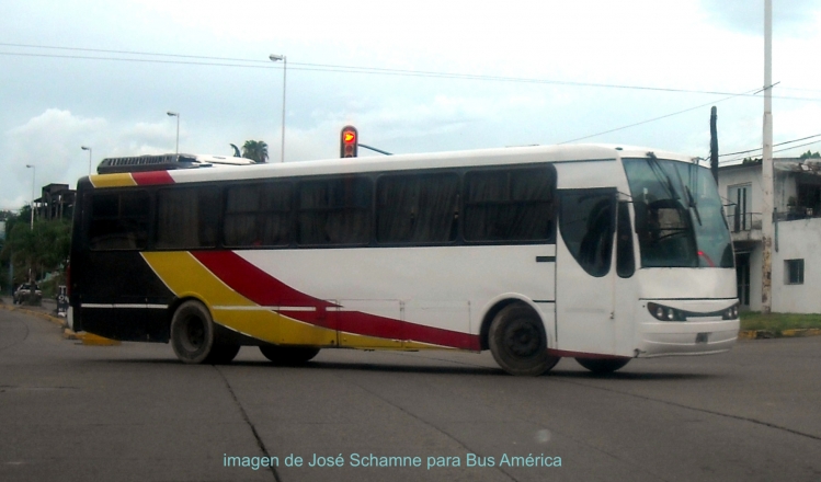 Mercedes-Benz OHL 1420 - T.I.R.S.A. - El Entrerriano
CFZ 560
Posible coche ex TIRSA

http://galeria.bus-america.com/displayimage.php?pid=30097
Palabras clave: El Entrerriano