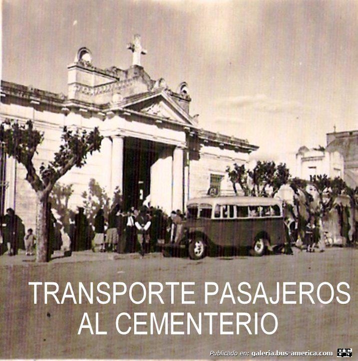 Ford (F.M.C.) - Vaccaro - Línea A
Autor desconocido
Imagen extraída del grupo de Facebook Baradero de Ayer y de Hoy ll
