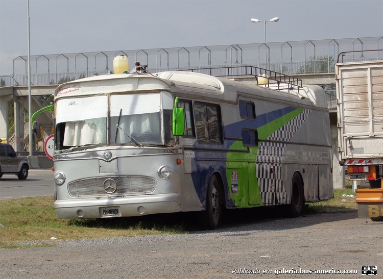 Mercedes-Benz O-317 - Cametal - Particular
C 168856 - VSE 207
Cruce ruta 8 y 6 -3 de abril de 2015

http://galeria.bus-america.com/displayimage.php?pid=35383
