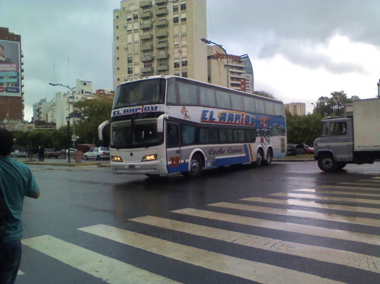 Mercedes-Benz O-400 - Troyano - El Rápido
Cabildo y Vilela-Imágenes de la inundación
