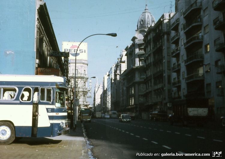 Magirus-Deutz - A y L Decaroli 
Foto subida a picasaweb.google.com por el usuario Charles 
