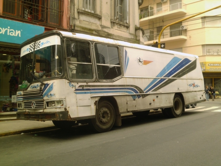Mercedes-Benz OF 1214 - El Diseño - Particular
Q 055583 - TOB 451

Todo llega, pelado.
(Dedicado al ¿dueño?, que el año pasado, cuando lo foteé en Once,  me apretó para que borre la foto).

http://galeria.bus-america.com/displayimage.php?pid=26738
