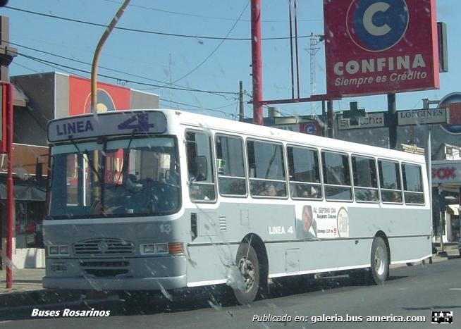 Mercedes-Benz OF 1721 - La Favorita - Línea 4
Línea 4 - Interno 13
Santa Fé -  Año 2005
