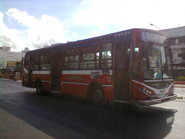 Mercedes-Benz OH 1618 L - Metalpar - El Puente
Línea 128 - Interno 52
En Pompeya.
Palabras clave: linea_128 el_puente iguazu_1618 pompeya