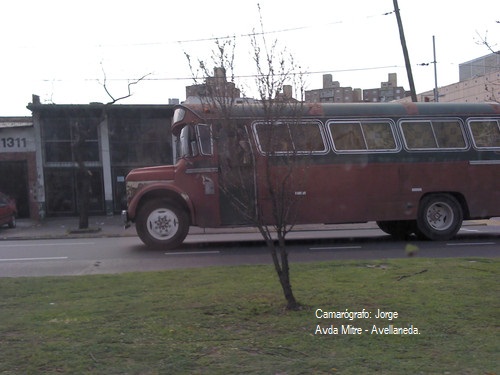 Chevrolet (G.M.A.) - A.L.A. - Particular
Avenida Mitre - Sarandí, Avellaneda.

http://galeria.bus-america.com/displayimage.php?pid=36603
 
