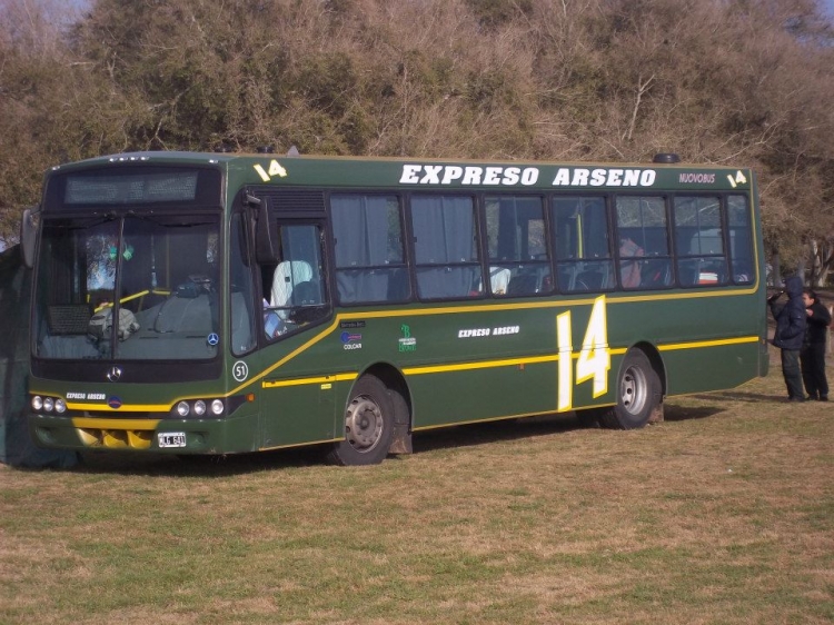 Mercedes-Benz OF 1418 - Nuovobus - Expreso Arseno
Línea 514 - Interno 51 
Con los nuevos colores de la municipalidad de Almirante Brown 
Palabras clave: linea 514 expreso arseno s.a.t