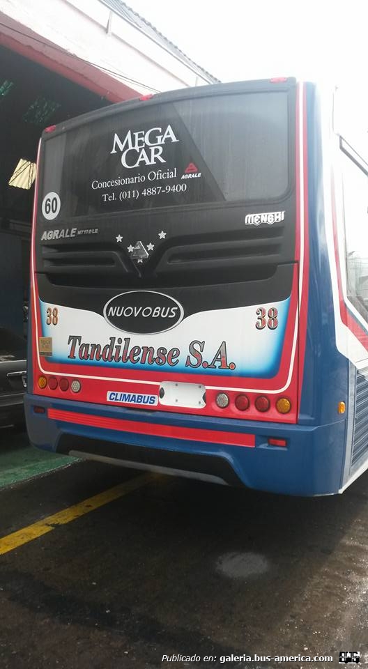 Agrale MT 17.0 LE - Nuovobus - Tandilense 
Línea 152 - Interno 38

Fotografía: José Luis Cáceres Sánchez

http://galeria.bus-america.com/displayimage.php?pid=36993
http://galeria.bus-america.com/displayimage.php?pid=37088
http://galeria.bus-america.com/displayimage.php?pid=37090
http://galeria.bus-america.com/displayimage.php?pid=37091
