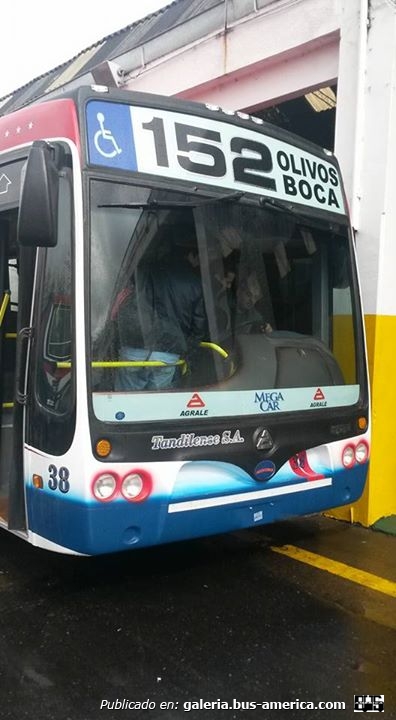 Agrale MT 17.0 LE - Nuovobus - Tandilense 
Línea 152 - Interno 38

Fotografía: José Luis Cáceres Sánchez

http://galeria.bus-america.com/displayimage.php?pid=36993
http://galeria.bus-america.com/displayimage.php?pid=37088
http://galeria.bus-america.com/displayimage.php?pid=37089
http://galeria.bus-america.com/displayimage.php?pid=37090
