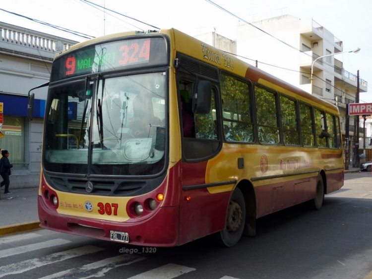 Mercedes-Benz OF 1417 - Metalpar - Primera Junta
FRL 777
Línea 324 - Interno 307
Palabras clave: Metalpar
