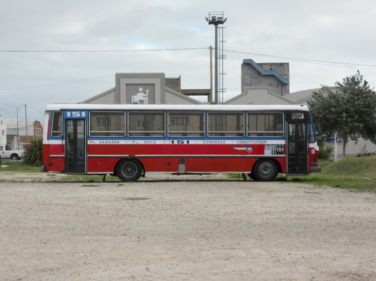 Mercedes-Benz OHL 1320 - Alcar - Particular
AHV 444
Ex M.O.D.O.

http://galeria.bus-america.com/displayimage.php?pid=20703
