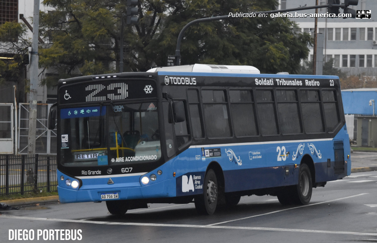 Agrale MT 15.0 LE - Todo Bus Pompeya III TB-23/16 - Rio Grande
AD 706 SW

Línea 23 (Buenos Aires), interno 607


Fotografía y gentileza: Diego Portebus
