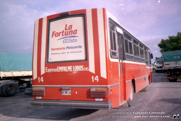 Mercedes-Benz OF 1214 - El Trapiche - Exp.Empalme Lobos
TOD 042 - ex patente M.269379
[url=https://bus-america.com/galeria/displayimage.php?pid=62736]https://bus-america.com/galeria/displayimage.php?pid=62736[/url]
[url=https://bus-america.com/galeria/displayimage.php?pid=62737]https://bus-america.com/galeria/displayimage.php?pid=62737[/url]
[url=https://bus-america.com/galeria/displayimage.php?pid=62739]https://bus-america.com/galeria/displayimage.php?pid=62739[/url]

Línea 501 (Pdo.Lobos), interno 14
Ex líneas 40 (Mendoza), interno 41 [1991-....]
Ex línea 4 (Mendoza), interno 41 [1990-1991]

Fotografía y gentileza: Fernando Carnevale

Para conocer la historia completa de esta carrocería haga click en: 
[url=https://www.bus-america.com/ARcarrocerias/ElTrapiche/ElTrapiche-histo.php]EL TRAPICHE,  historia de sus carrocerías[/url]

