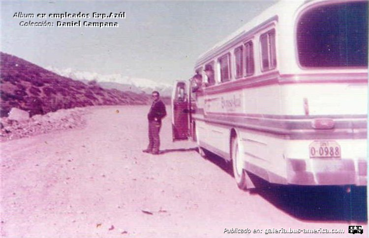 Aclo Regal VI - El Halcón - Exp.Azul del Rio Uruguay
O-0988

Fotógrafo: desconocido
Album de ex empleados del Expreso Azul
Colección: Daniel Campana

Se puede conocer la historia de esta empresa en: [url=https://revista.bus-america.com/Notas/ExpAzul/ExpAzul.php]Revista Bus América - Expreso Azul[/url]
