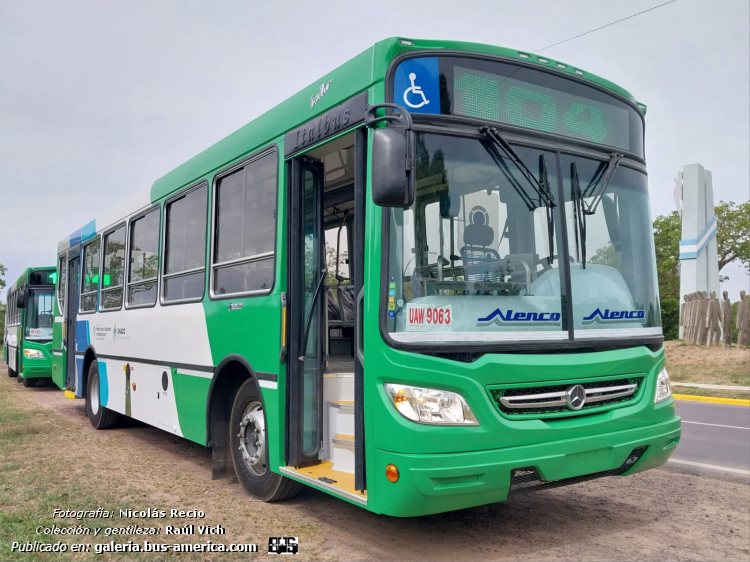 Mercedes-Benz OF 1621 - Italbus Bello - Grupo 4
UAW 9063 (patente provisoria)
[url=https://bus-america.com/galeria/displayimage.php?pid=60602]https://bus-america.com/galeria/displayimage.php?pid=60602[/url]

Línea 104 (Resistencia)


Fotografía: Nicolás Recio
Gentileza: Raúl Vich
