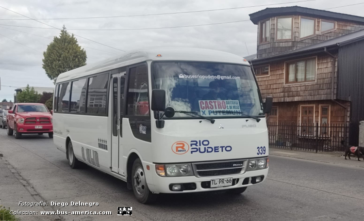 Mitsubishi Fuso Rosa (en Chile) - Rio Pudeto
TL PR 66

Rio Pudeto (Prov.Chiloe), unidad 339


Fotografía y gentileza: Diego Delnegro
