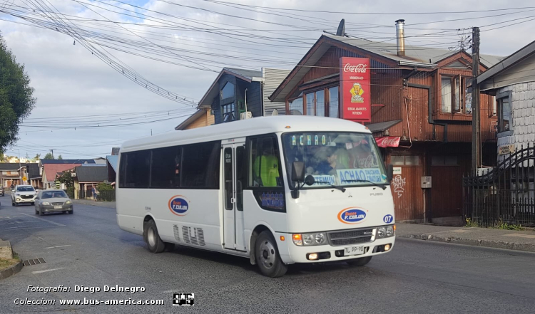 Mitsubishi Fuso Rosa (en Chile) - Buses Culun
TL PP 90

Buses F.Culun (Prov.Chiloe), unidad 07


Fotografía y gentileza: Diego Delnegro
