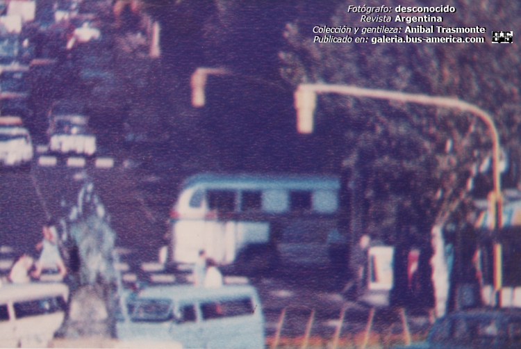 Mercedes-Benz O 321 H (en Argentina) - Castro Barros
Línea 23 (Buenos Aires)


Fotógrafo: desconocido
Fotografía de revista: Argentina, número 52, abril-mayo 1973
Colección y gentileza: Anibal Trasmonte
