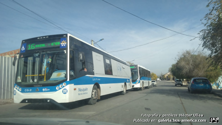 Agrale MT 17.0 LE - Todo Bus Retiro - Cole , Exp. Tigre Iguazú
Línea 16 (Neuquén), interno 1090


Fotografía y gentileza: Héctor Ulloa
