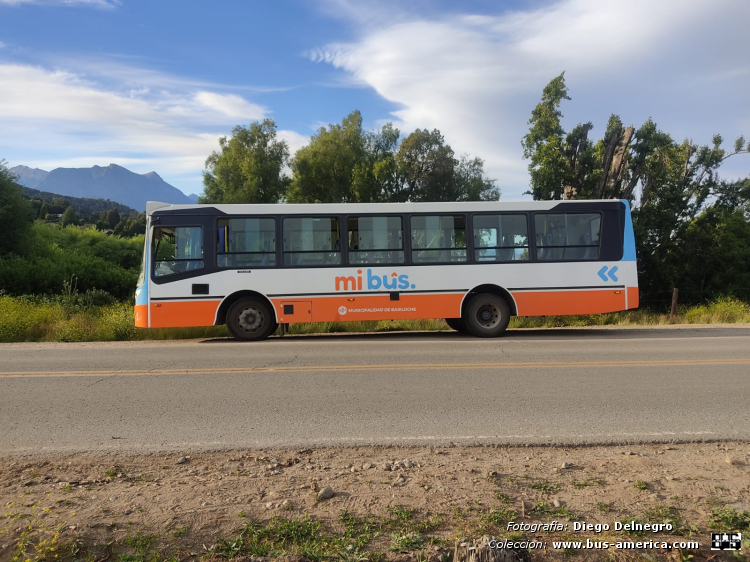 Mercedes-Benz OF 1621 - BiMet Corbus OF 1621 U - TUP , MiBus
AG 632 MD
[url=https://bus-america.com/galeria/displayimage.php?pid=67943]https://bus-america.com/galeria/displayimage.php?pid=67943[/url]

Línea 20 (Bariloche), interno 70

Fotografía y gentileza: Diego Delnegro
