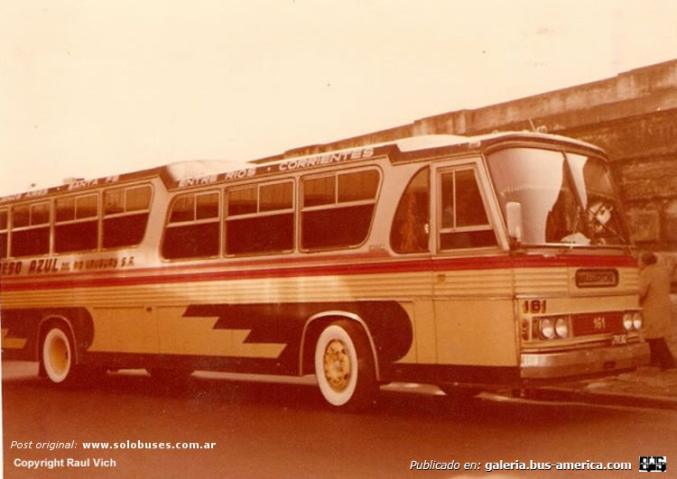 Magirus Deutz 200 RS 12 - Dic Panorama - Exp.Azul del Rio Uruguay
Exp.Azul del Rio Uruguay, interno 161

Fotógrafo: Raúl Vich
Publicado originalmente en: www.solobus.com

Se puede conocer la historia de esta empresa en nuestra sección Revista Bus Améruca: [url=https://revista.bus-america.com/Notas/ExpAzul/ExpAzul.php]Expreso Azul, una parte de historia[/url]
