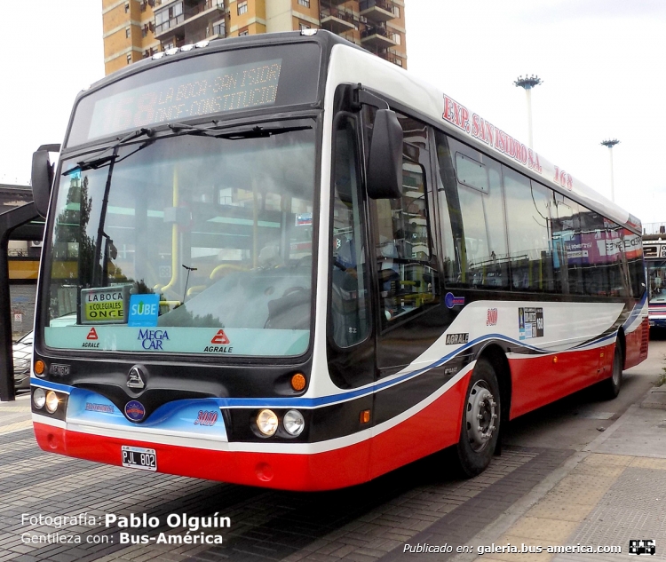 Agrale MT 15.0 LE - Nuovobus - Exp. San Isidro
PJL 802
Línea 168 - Interno 3010
Van ingresando coches 0 Km

Fotografía Pablo Olguín
