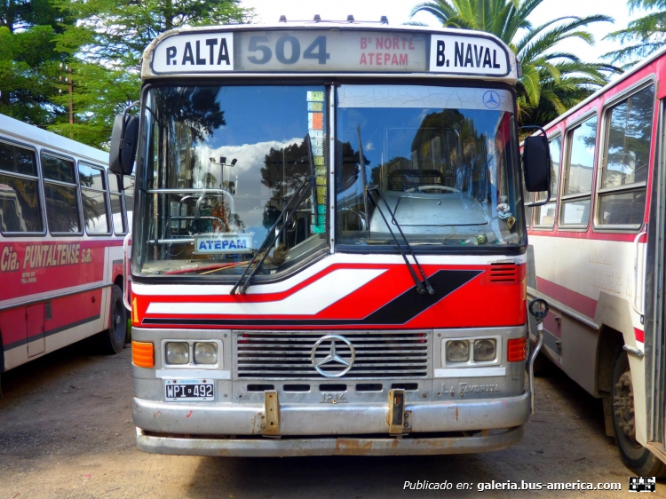 Mercedes-Benz OF 1214 - La Favorita - Compañía Puntaltense 
B 2313461 - WPI 492
Línea 504 -Interno 11

Imagen: Leo Molina (leobahia24)
