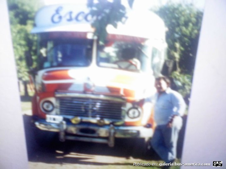 Mercedes-Benz LO 1114 - San Miguel - Transporte Escolar
http://galeria.bus-america.com/displayimage.php?pid=34835
