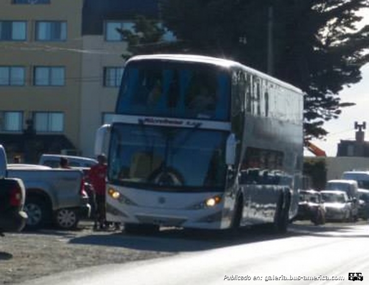 Sudamericanas F-50 - ¿?
Sobre la Avenida Bustillo

Fotografía propia
Palabras clave: Sudamericanas