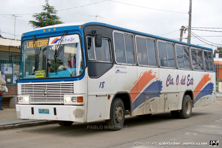 Mercedes-Benz OF 1318 - MARCOPOLO ALLEGRO GIV (en Uruguay) - CODELESTE
ATC-1087

Otra empresa que he recurrido a los coches ex Cutcsa, es CODELESTE, de la ciudad de Las Piedras, en el Departamento de Canelones, parte del área metropolitana de Montevideo. En la foto, el interno 18 estacionado frente al control de Canelones. Patente ATC-1087

Foto: Pablo Martínez

Palabras clave: MARCOPOLO ALLEGRO GIV OF1318 CODELESTE URUGUAY