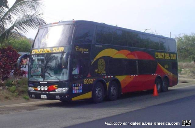 Marcopolo G6 Paradiso 1800 DD (en Perú) - Cruz del Sur
Fotógrafo: desconocido
Palabras clave: cruz del sur