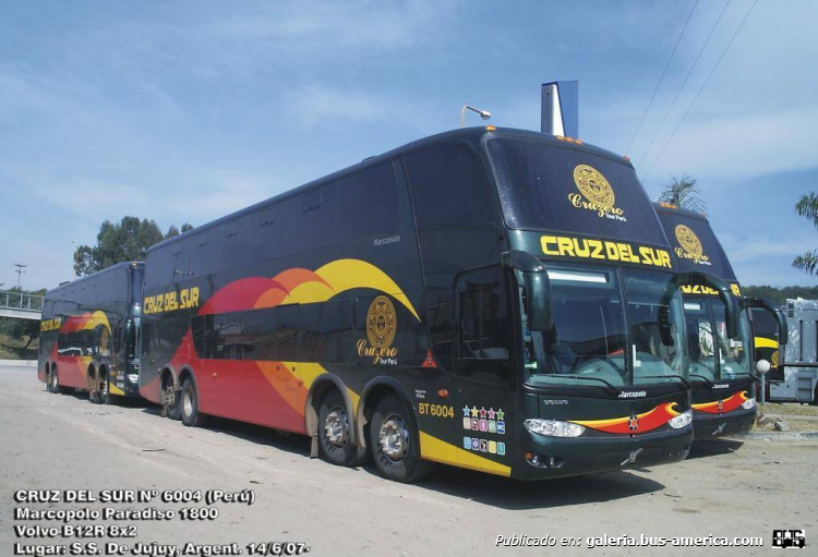 Marcopolo G6 Paradiso 1800 DD (para Perú) - Cruz del Sur
Fotógrafo: ¿Alvaro P. Villarrubia Gómez?
Palabras clave: cruz del sur