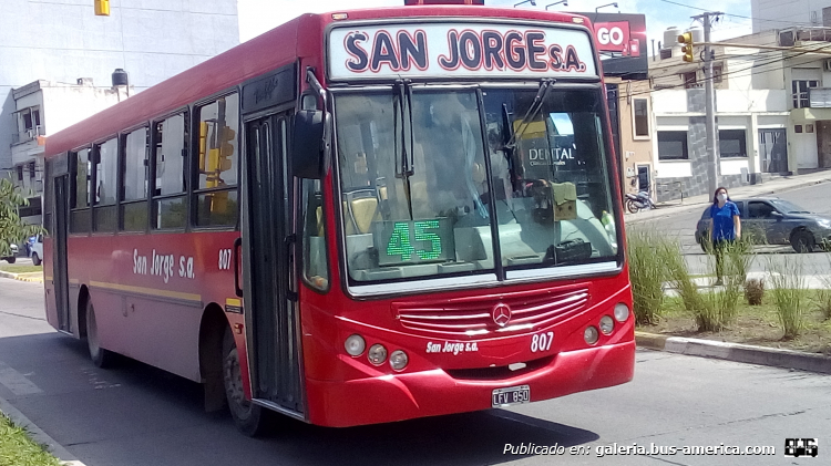 Mercedes-Benz OF 1418 - Metalpar Tronador 2010 - San Jorge
LFV 850

Línea 45 (San Salvador de Jujuy), interno 807
